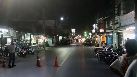 ระทึก! หวั่นบึมกลางเมืองภูเก็ต ที่แท้แค่กระเป๋าเครื่องสำอาง