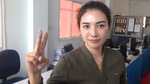 คนสวยฮึดสู้!  'แม่หลวงกุ้ง' ไม่ลาออก ขอทำงานพิสูจน์ตัวเอง 