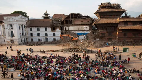 ข่าวดี! รมช.สธ. เผย ญาติยันติดต่อ 6 นศ.แพทย์ มศว ไปเนปาลได้แล้ว