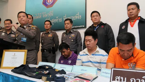 รวบ‘เสธ.ระ’ แอบอ้างบิ๊ก รีดต่างด้าว!