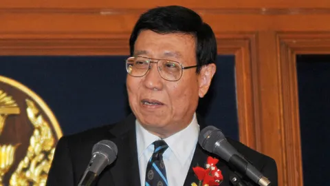 ปธ.สนช.ยังแทงกั๊ก ค้าน-หนุน ทำประชามติ รธน.