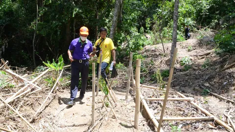 คาด ศพโรฮิงญา ที่ปาดังฯลอบเข้าเมืองส่งต่อมาเลย์ แล้วป่วยตาย (ชมคลิป)