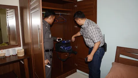 ผงะ! เจอยาบ้าสองแสนเม็ด ซุกตู้เสื้อผ้าในอพาร์ตเมนต์นนทบุรี