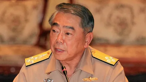 มติคุรุสภาปรับเกณฑ์อบรมครูต่างชาติ