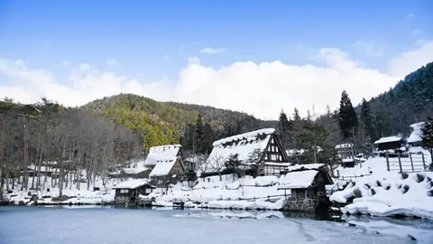 อยากหยุดเวลาที่ "ชิราคาวาโกะ" วันหิมะขาวโพลน..ในค่ายกลนินจา