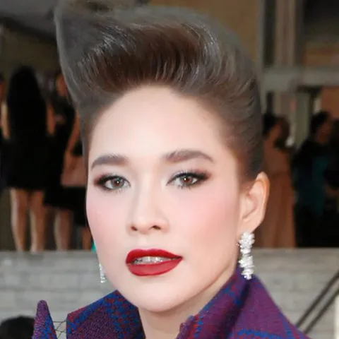 คลื่นรบกวน 11/05/58