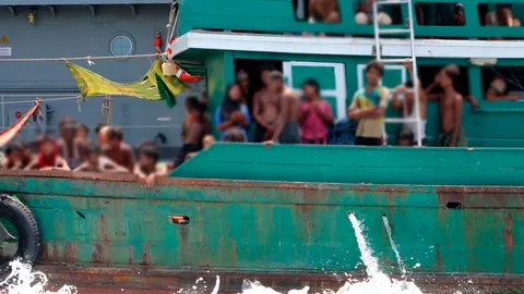 สหประชาชาติ ตำหนิอาเซียน ไม่ช่วยผู้อพยพโรฮีนจาในทะเล 