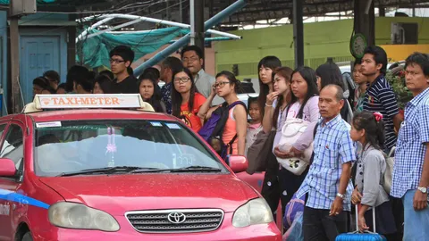 'สุขุมวิท-สีลม-สาทร-พญาไท' แชมป์แท็กซี่ปฏิเสธผู้โดยสาร
