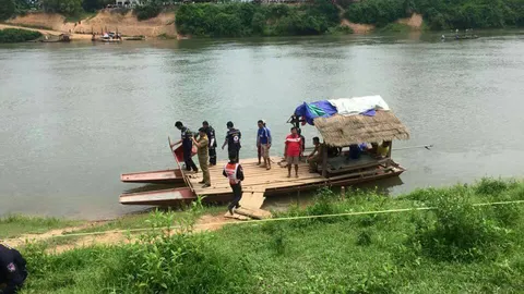 แพขนานยนต์ข้ามแม่น้ำงึมล่ม เด็กลาว จมหาย 10 คน เร่งค้นหา