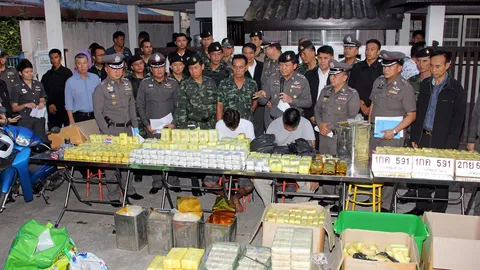 ตร.นครบาล โชว์ผลงานจับยาบ้าลอตใหญ่ 2 ล.เม็ดกลางกรุง