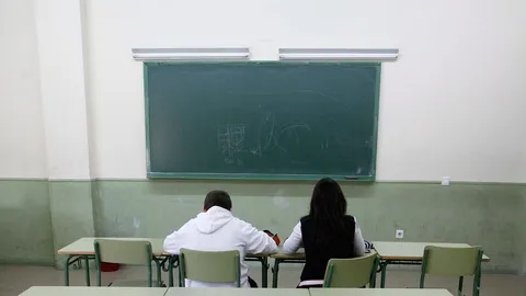 อาสาสมัครนิวซีแลนด์ ช่วยเสริมพัฒนาภาษาให้นักเรียนในระยอง