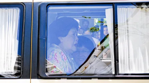 สมเด็จพระนางเจ้าฯ พระบรมราชินีนาถ