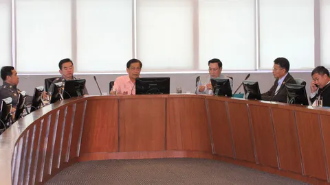 ม.รังสิต จี้ ตร.จับมือยิง นศ. หนุน ม.44 จัดระเบียบร้านเหล้ารอบมหา’ลัย