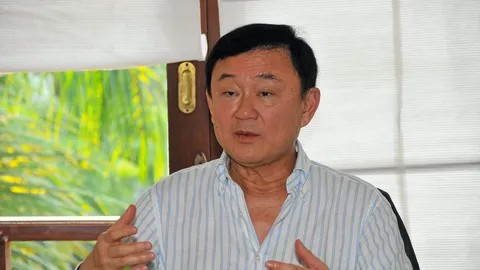 พท. ชี้ สังคมไม่วางใจ ตั้ง ชัยยะ ถอดยศ ทักษิณ อ้าง เป็นน้อง สนธิ