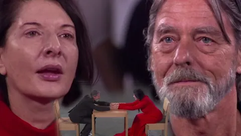 แชร์สุดซึ้ง ! เซอร์ไพรส์ เหลือเชื่อ 30 ปีไม่เจอกัน จ้องตา ไร้วาจา พิสูจน์พลังรัก (ชมคลิป)