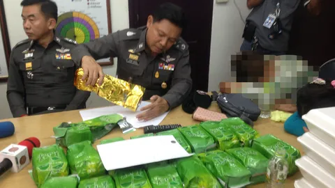 ตร.ปทุมฯ ล็อกแก๊งพม่า ขนไอซ์ลอตใหญ่ ค่ากว่า 28 ล.