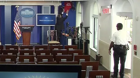 ทำเนียบขาววุ่น! ตร.ลับอพยพสื่อจากห้องแถลงข่าว ส่งสุนัขตรวจสอบเข้ม