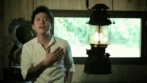 ลูกผู้ชายตัวจริง! 'ตวน ฮุง' พร้อมกล้อนผมตามสัญญา 