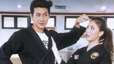 ‘พุฒ-มุก’ เกี่ยวก้อยฟินทะลุจอ!! เข้าคอร์ส “ศิลปะป้องกันตัว”