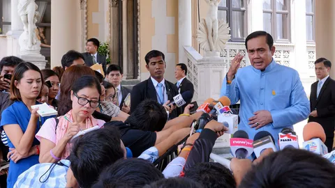 คสช. ขอ นักข่าว อย่าตั้งคำถามยั่วยุรัฐมนตรี