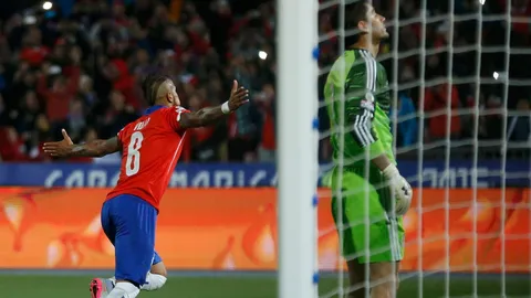 'ชิลี' เจ๊าหืด 'จังโก้' 3-3 ขึ้นนำจ่าฝูง ศึกโคปาฯ 2015