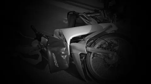 พ่วง 18 ล้อ ชน จยย.ขยี้ร่าง 2 เด็กชายดับ สาหัส 1 แยกร้อยศพ จ.ตรัง