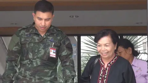 กกล.รส.ขอนแก่น เชิญ 2 แกนนำหนุน 'ยิ่งลักษณ์-ทักษิณ' เข้ารายงานตัว