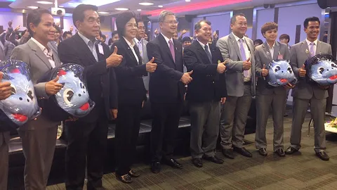 ปตท.ใจป้ำ หนุนกีฬาฮอกกี้-ฟลอร์บอล