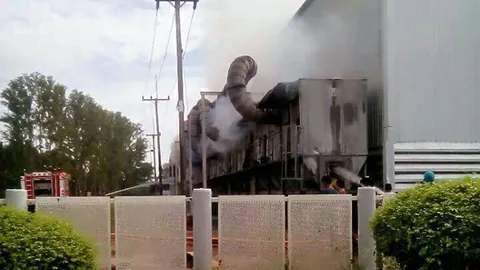 ดับแล้ว! เพลิงไหม้ รง.เฟอร์นิเจอร์ ในนิคมฯปราจีนบุรี