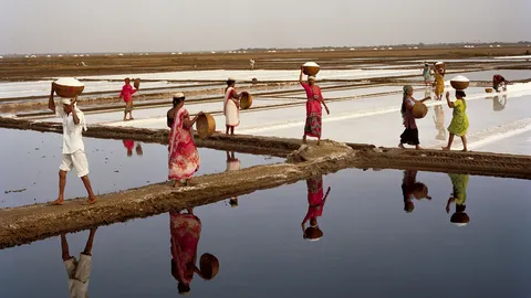 ตามรอยมหาบุรุษนามคานธี