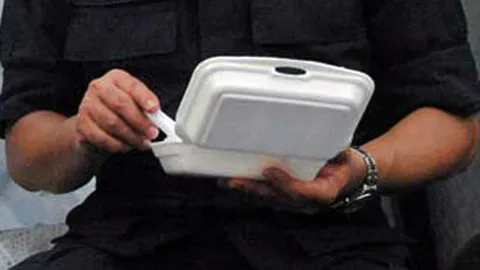  นครนิวยอร์ก สั่งห้ามใช้กล่องโฟมใส่อาหารแล้ว อันตรายต่อสิ่งแวดล้อม