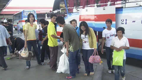 หมอชิต 2 จ่อย้ายไปรังสิตปี 60 ที่เก่าลดขนาด จอดเฉพาะรถสายสั้น