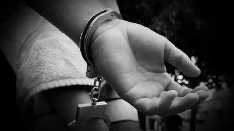 สันติบาลนำกำลัง จับแรงงานเถื่อน