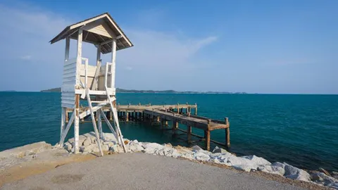 ส่อง 9 ชายหาดสวยสะกดใจ! เห็นแล้วอยากเก็บตังค์ไปเที่ยว