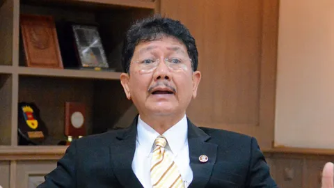 เลขาฯ สมช. บินเยือนจีน ติดตาม 109 ชาวอุยกูร์ ถูกส่งกลับ