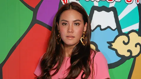 ‘เจนี่’ โชว์หวานให้กำลังใจ ‘กึ้ง’ เปิดร้าน แต่ยังกั๊กแค่เพื่อน