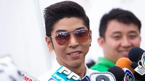 ‘กอล์ฟ’ ปัดทะเลาะ ‘อาหลอง’ ย้ำไร้ปัญหา 7 สีเป็นผู้จัดละครวิก 3