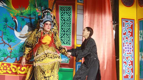 'เจนี่' หนักร้องไห้-หนีตาย 'บอย' ก็ไม่เบาทั้งแบกทั้งบู๊