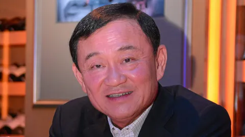 'วิษณุ' แนะ 'ทักษิณ' ไม่พูดให้ร้าย ปท.ก็ถือว่าช่วย รบ.แล้ว