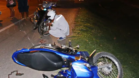 จยย.ชนประสานงา แม่กอดลูก 9 เดือนไว้แน่น จนตัวเองสาหัส