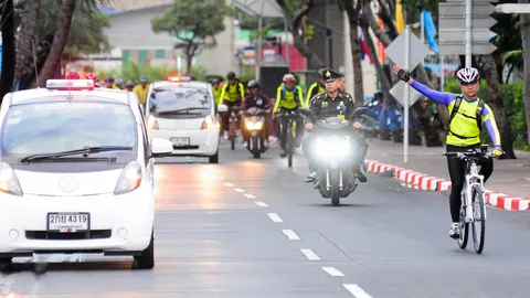 ทหารร่วม ตร. ซ้อมขบวน-อำนวยความสะดวก งาน 'Bike for Mom'