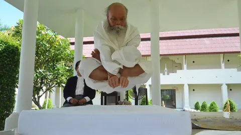 ฤาษีลอยตัว! ให้ดูเป็นบุญตา ตะลึงทั้งอาศรม ครั้งแรกรอบ 5 ปี 