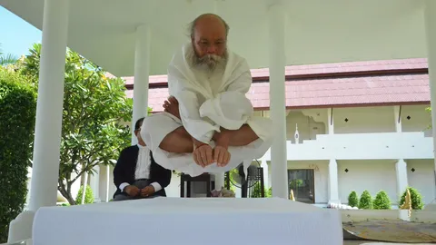 สรุปข่าวประจำวันที่ 10-11 ส.ค.58 ตั้งแต่เวลา 18.00 น. - 06.00 น.