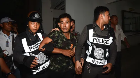 ลูกจ้าง ทบ. ทะเลาะเพื่อนบ้าน คว้าปืนยิงขู่-เจ็บ