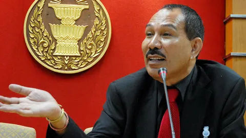 'วิภูแถลง'อัด ข้อเสนอรบ.ปรองดอง'บวรศักดิ์'ทำ ปชช.สับสน 