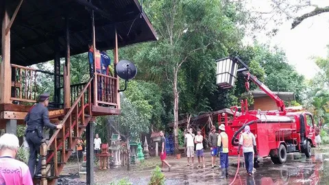 'หลวงตา'เศร้า เสียบปลั๊กเครื่องไฟฟ้า-ชาร์จไอโฟน ไฟช็อตไหม้กุฏิ 