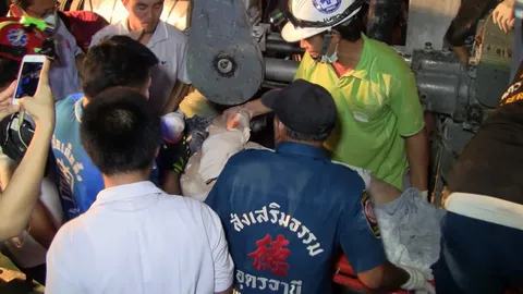 หนุ่มช่างเมืองอุดรฯ พลัดตกเครื่องสลัดแป้ง ถูกบดมือแหลก สุดสยอง