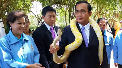 บิ๊กตู่ขี้เล่น 