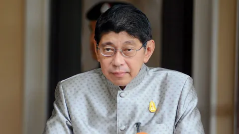 'วิษณุ' ชี้ ก.ม.ไม่ห้าม กมธ.ยกร่างฯ 21 คน ที่เป็นสปช. โหวต รธน.