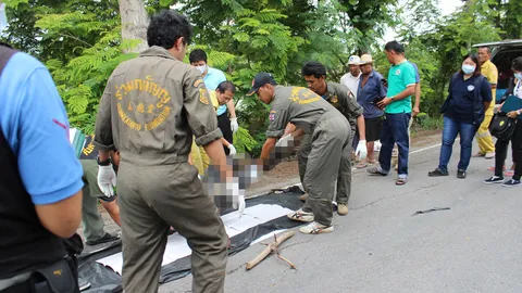 พบศพชายนิรนาม สักมังกรหัวไหล่ขวา ลอยอืดร่องน้ำนนทบุรี